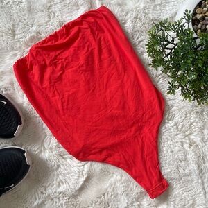 SKIMS  Fits Everybody Cami Bodysuit XS Strapless Stretch Body